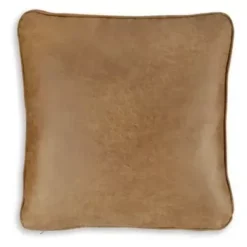Cortnie Pillow